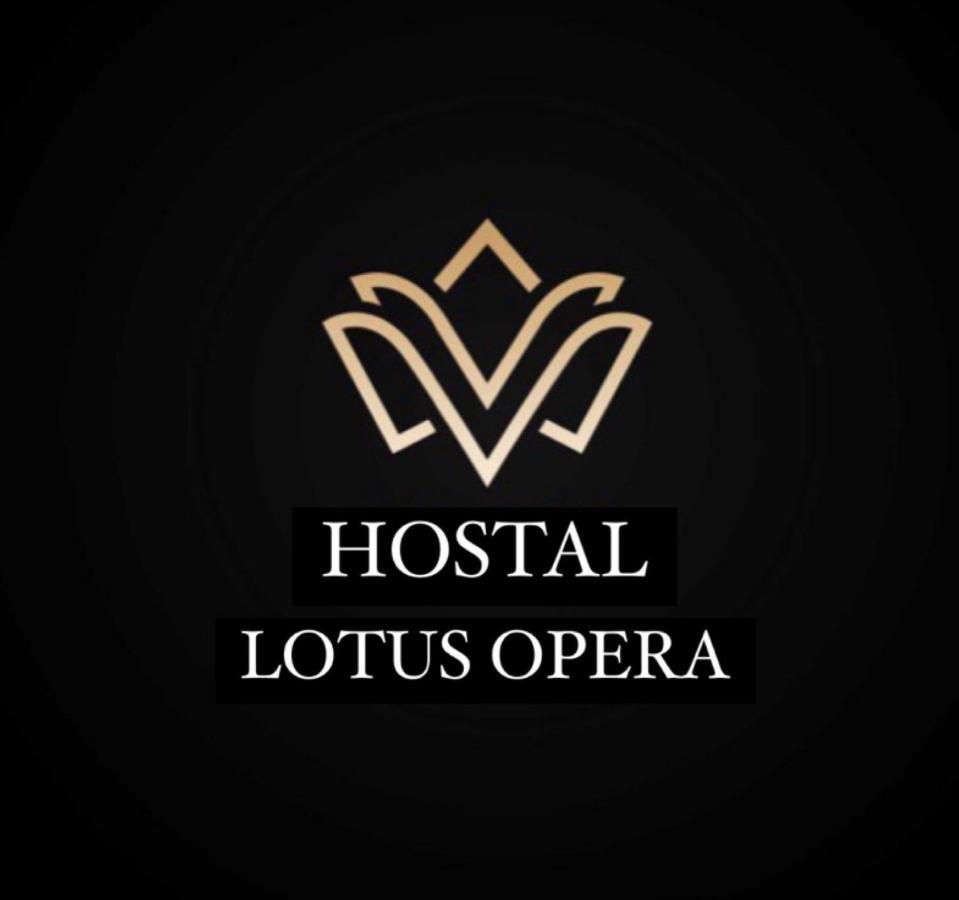 Hotel Lotus Opera House Madrid Exterior foto